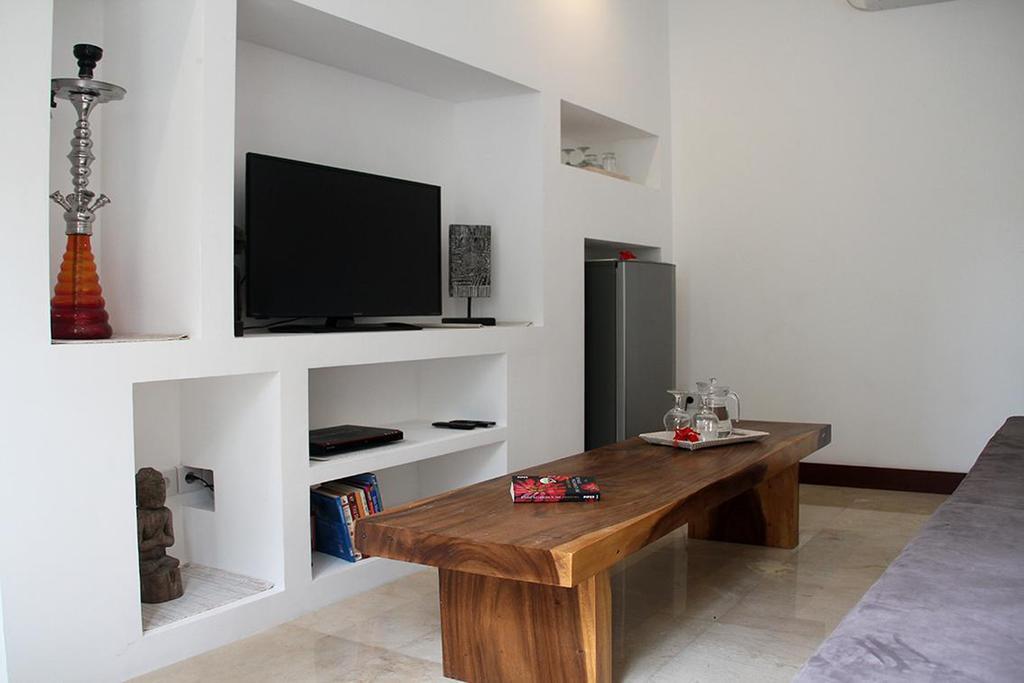 Simon'S Suite Mangsit Buitenkant foto